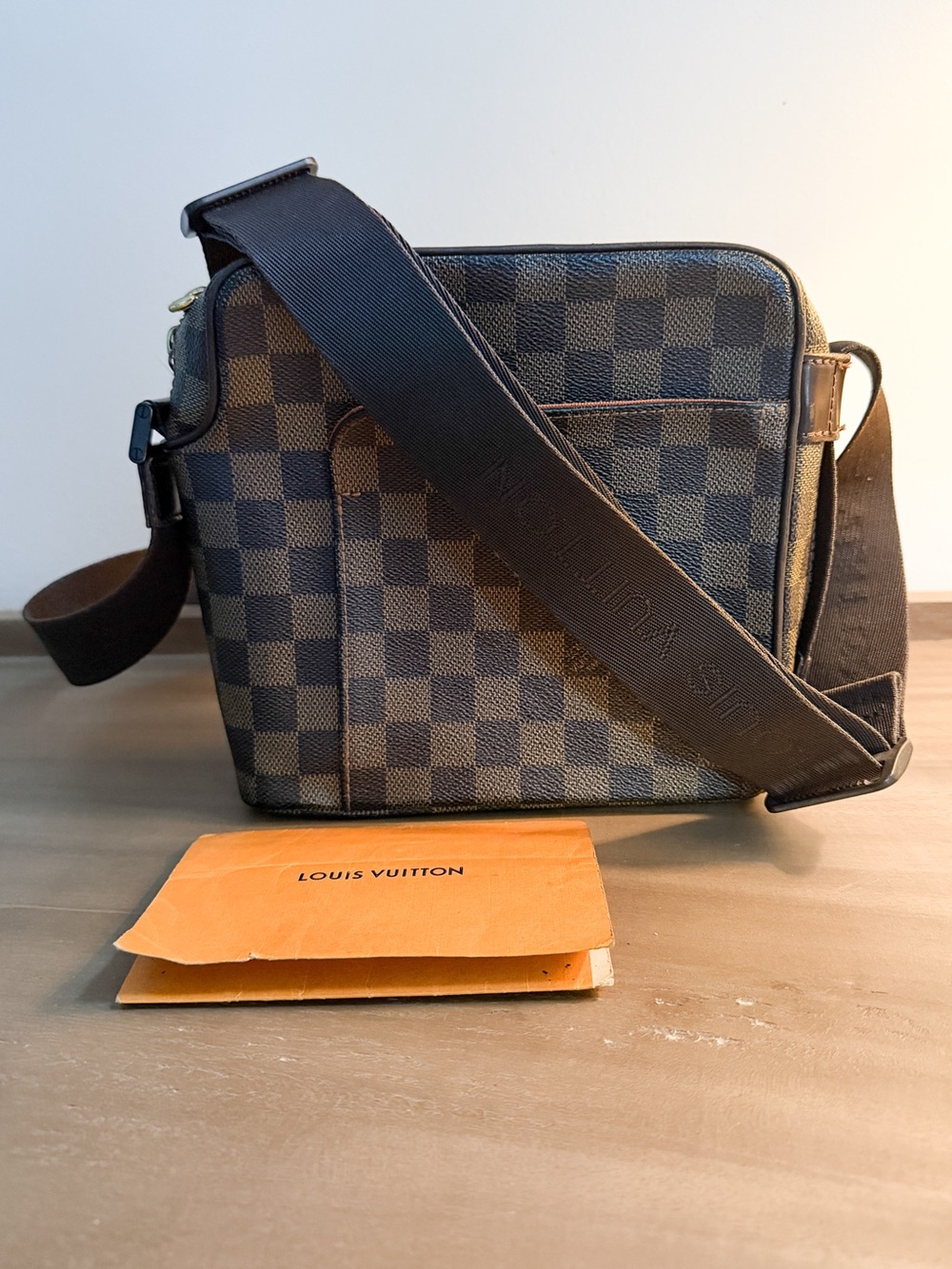 Louis Vuitton Damier Ebene Canvas Messenger Bag in Brown and Black
